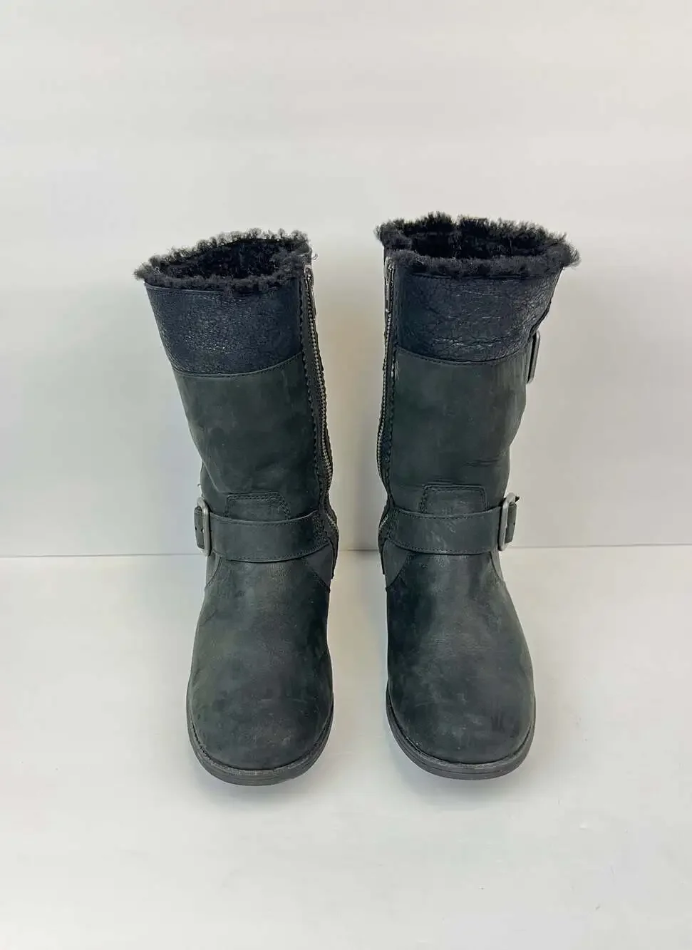 UGG oregon mid